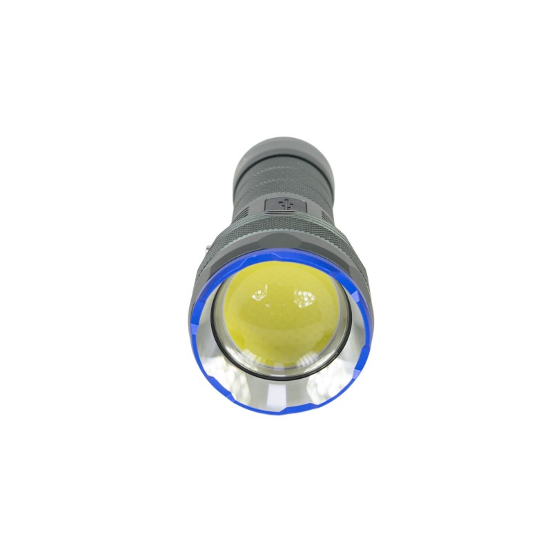 LED svetilka F820